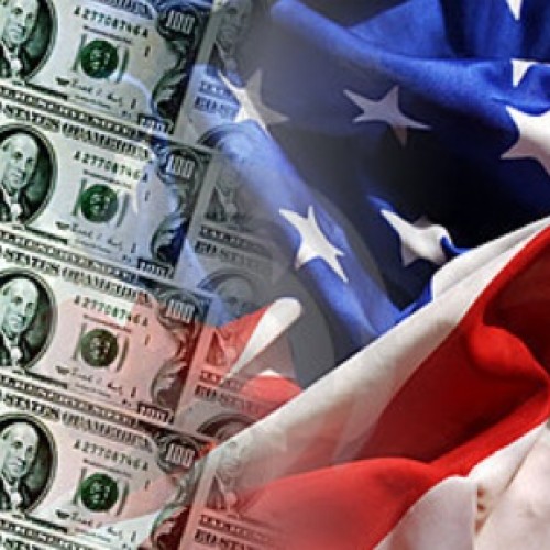 Słaby dolar pomaga Amerykanom
