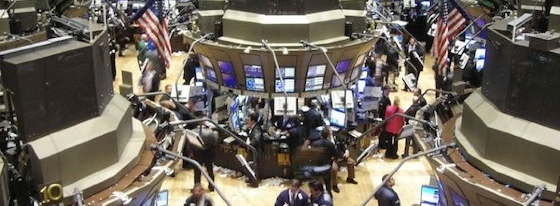 Minutki Fed sprzyjają wzrostom na Wall Street